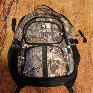 Camo hunting pack